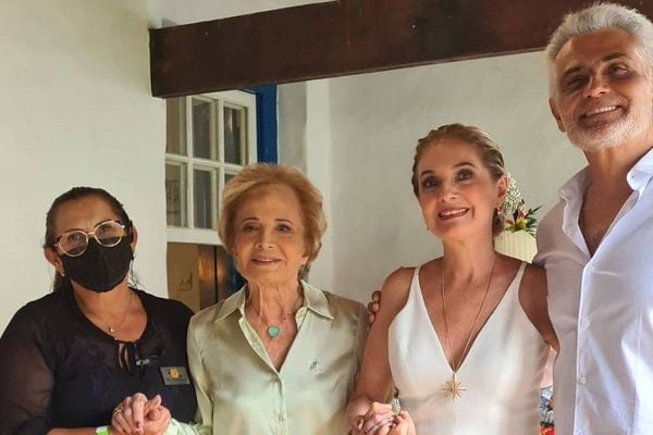 Glória Menezes acompanha filha até o altar em casamento na fazenda da família em Porto Feliz/SP