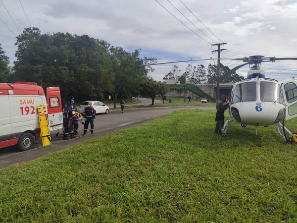 Helicóptero do Notaer socorre vítimas de acidente na BR 101 por Divulgação | Notaer
