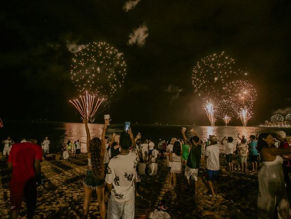 Queima de fogos em Vila Velha no Réveillon 2022 por Adessandro Reis/Divulgação PMVV