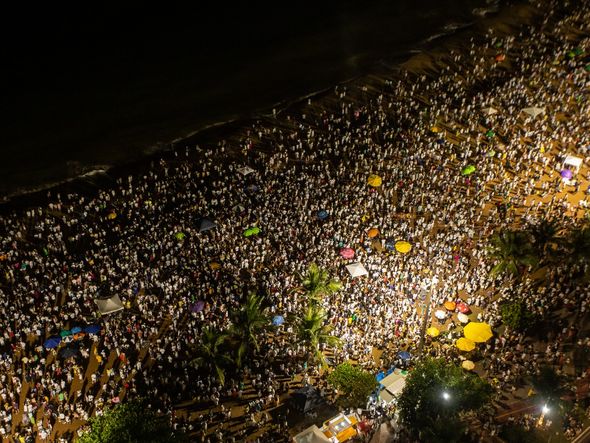 Vila Velha teve 15 minutos de queima de fogos no Réveillon 2022 por Vitor Jubini