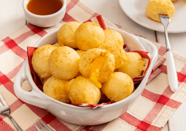 Bolinhas de queijo feitas na air fryer