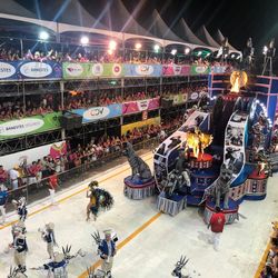 Carnaval de Vitória: desfile da Boa Vista, em 2019, no Sambão do Povo