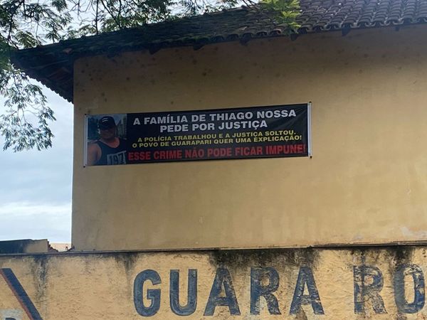 Família de empresário morto em Guarapari pede justiça em outdoors pela cidade