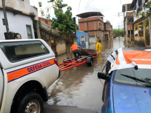 Chuva provoca alagamentos em Bom Jesus do Norte por Defesa Civil de Bom Jesus do Norte