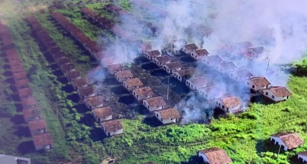 Incêndio atinge residência do “Minha Casa Minha Vida” em Linhares