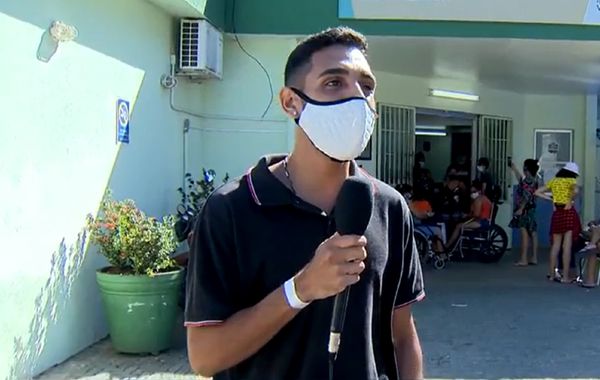 O estudante Joabe Cardoso reclama da falta de médicos em PA de Vitória