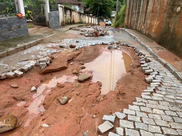 Famílias ficam desalojadas em Mimoso do Sul após chuva