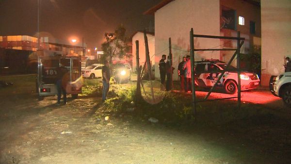 Homem ainda não identificado foi assassinado em condomínio em Zumbi dos Palmares, em Vila Velha