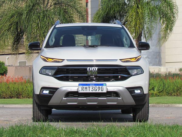 Fiat Toro Volcano Turbo 270 Fle