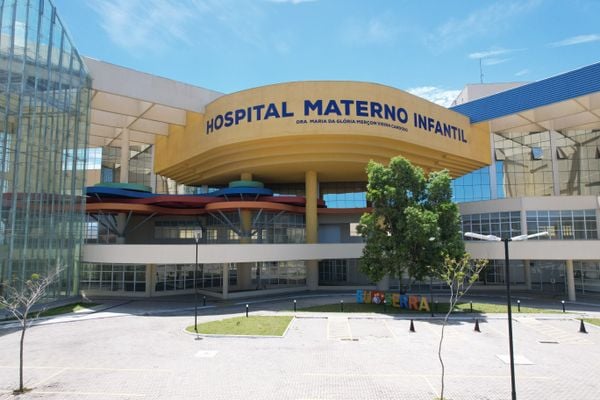 Hospital Municipal Materno Infantil, em Colina de Laranjeiras, na Serra
