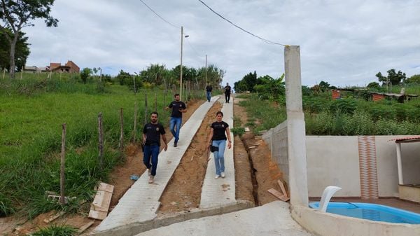 Traficantes que compravam imóveis com dinheiro da venda de drogas são presos em Cachoeiro por Divulgação \ PCES
