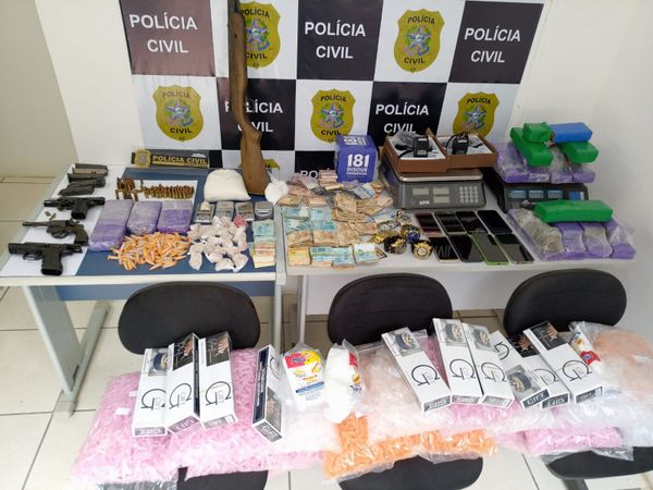 Traficantes que compravam imóveis com dinheiro da venda de drogas são presos em Cachoeiro