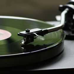 A venda (e a procura) de discos de Vinil está em alta no Estado