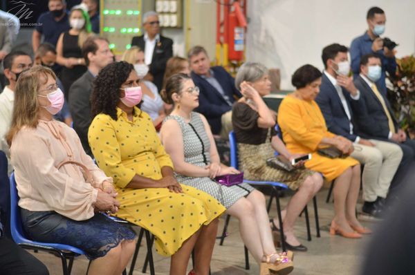 Um culto para marcar a inauguração do Instituto Edward Dodd foi celebrado no Maanaim de Vila Velha, local que também sedia a escola por Juliana Alves
