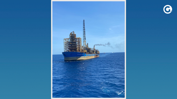 Marinha e Ibama investigam causa de vazamento em plataforma da Petrobras no Litoral Sul do ES