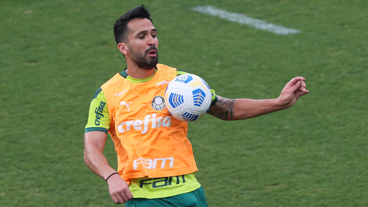 Palmeiras vai jogar final do Mundial com camisa branca da coleção antiga -  Lance!