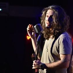 Humorista Patrick Maia