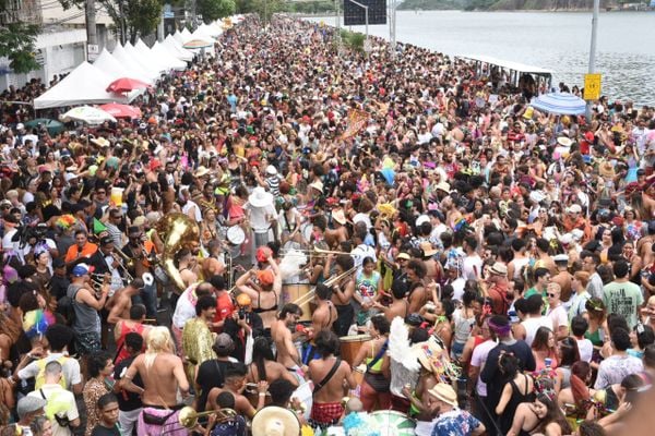 Bloco Regional da Nair no carnaval de rua de Vitória