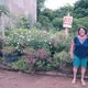 Casal de Alfredo Chaves transforma ponto viciado de lixo em jardim