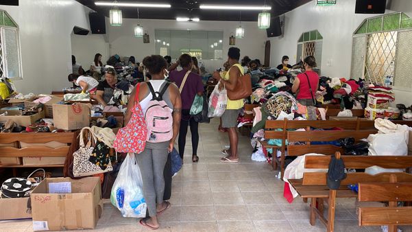 Ação solidária da ICM em Petrópolis (RJ)