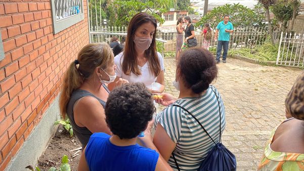 Ação solidária da ICM em Petrópolis (RJ) por ICM/ Divulgação