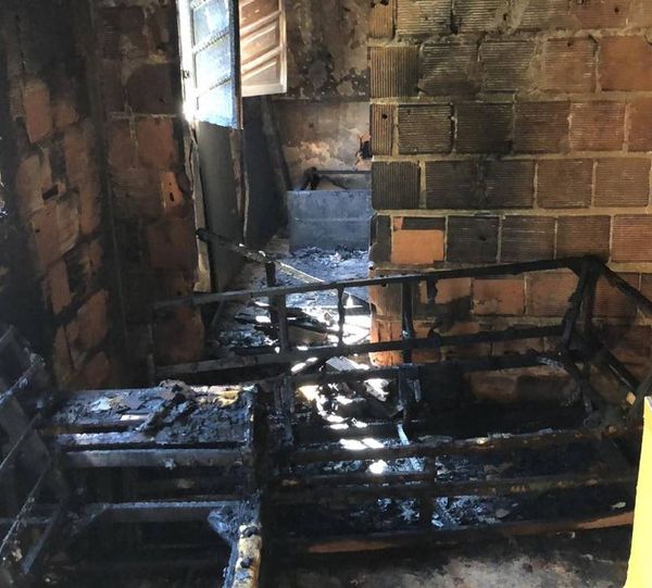 Homem incendiou casa com o pai dentro em Cariacica