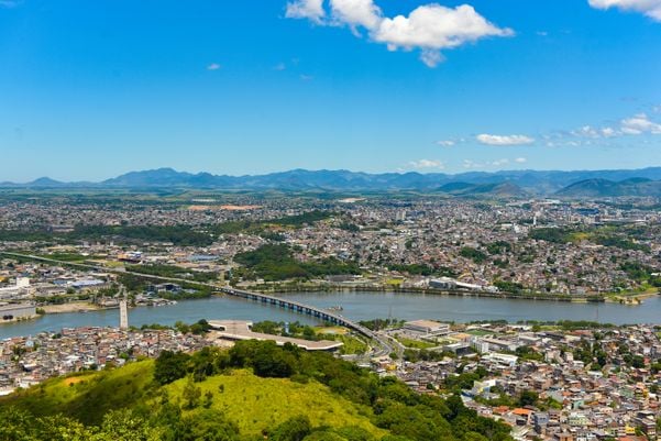 Vista do Parque da Fonte Grande para Vitória, Cariacica e Vila Velha