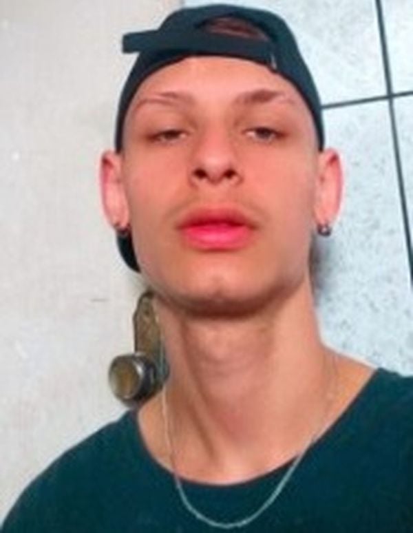 Jhordyuri Almeida, de 19 anos, foi morto a tiros em Vila Velha.