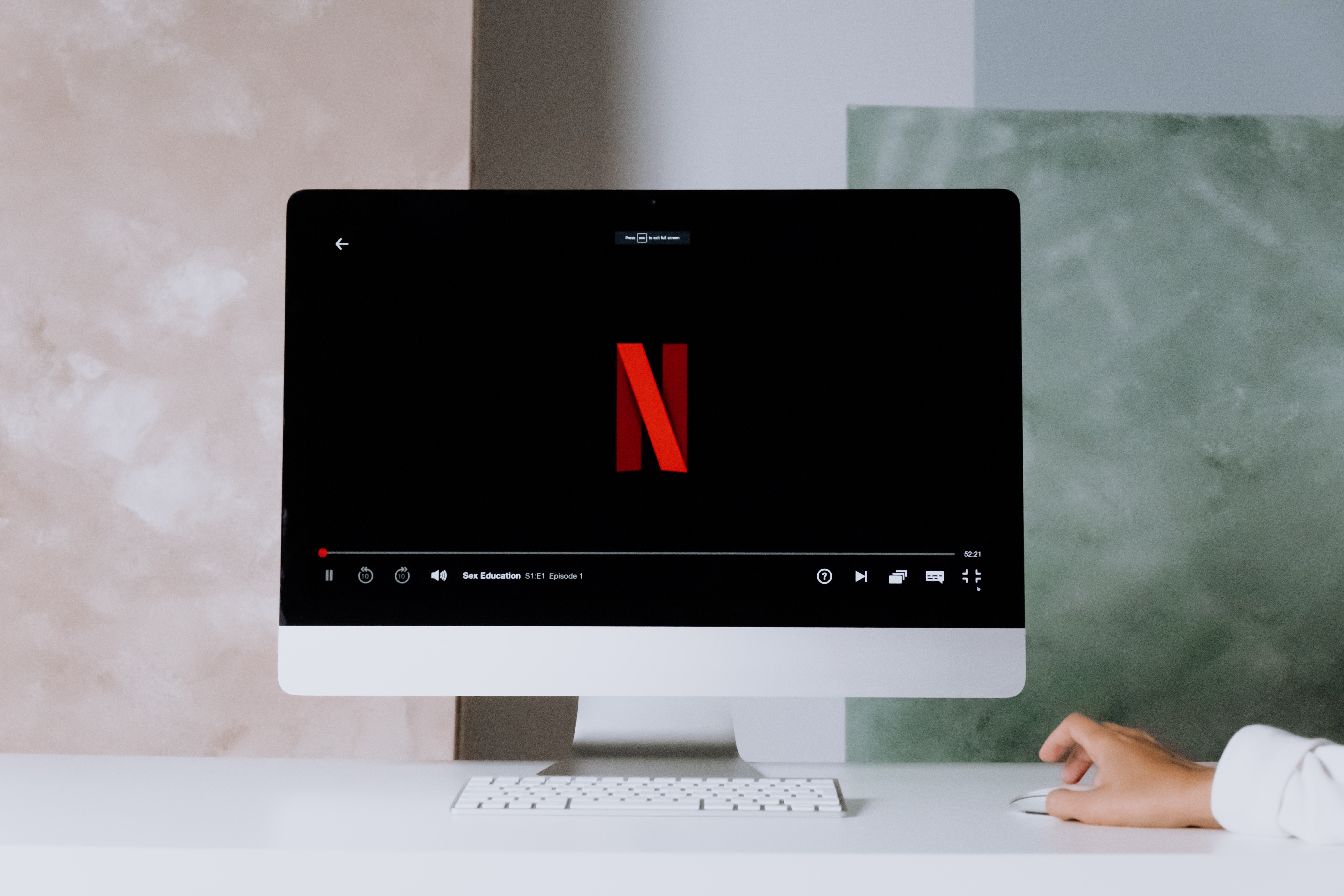 Netflix começa a cobrar 'taxa de ponto extra' no Brasil