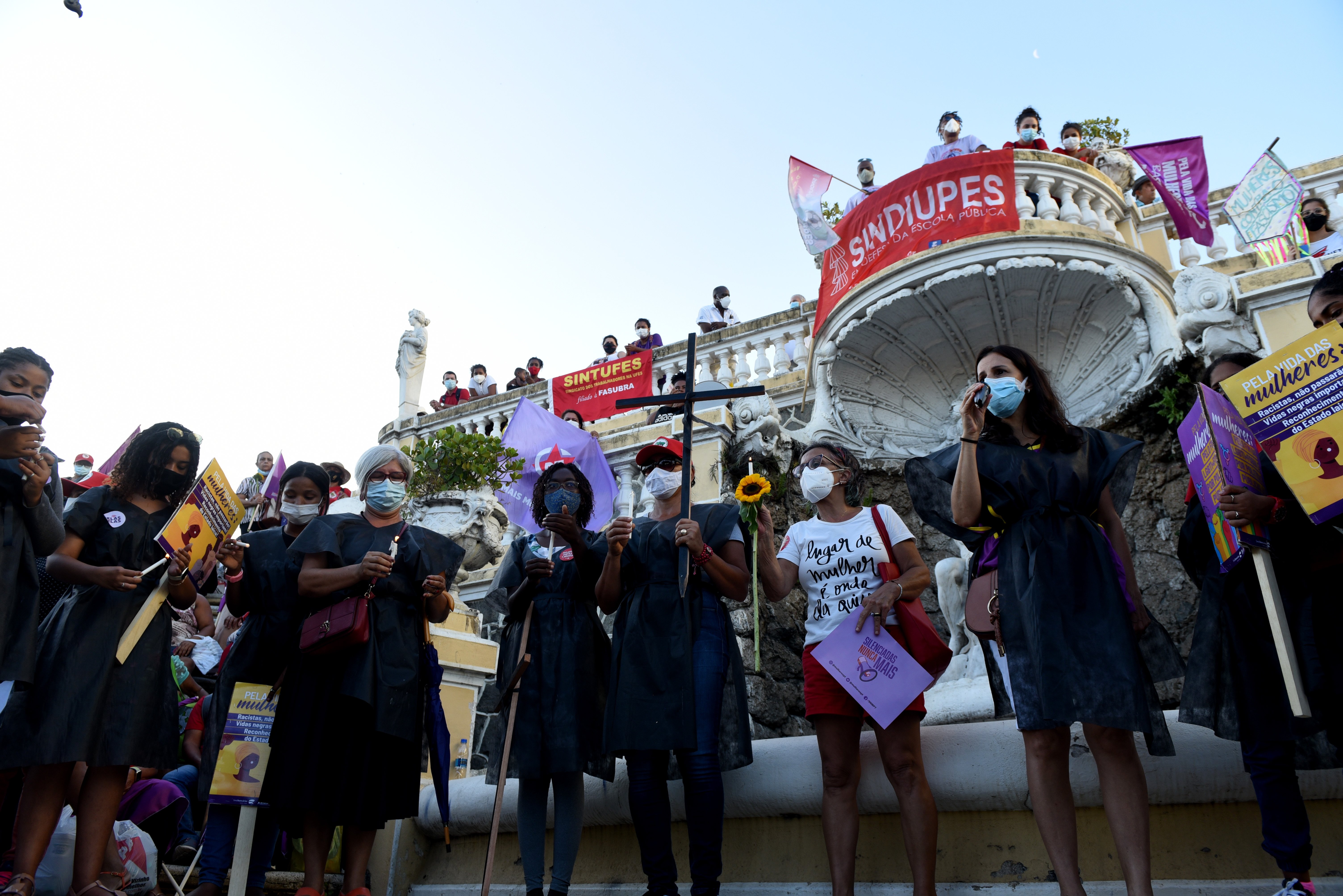 O Dia Internacional da Mulher foi marcado por ato no Centro de Vitória