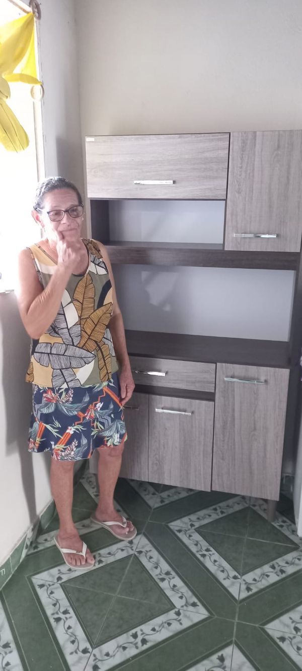 Moradores de municípios do Sul da Bahia receberam  móveis e eletrodomésticos novos para recomeçarem a vida por ICM/ divulgação