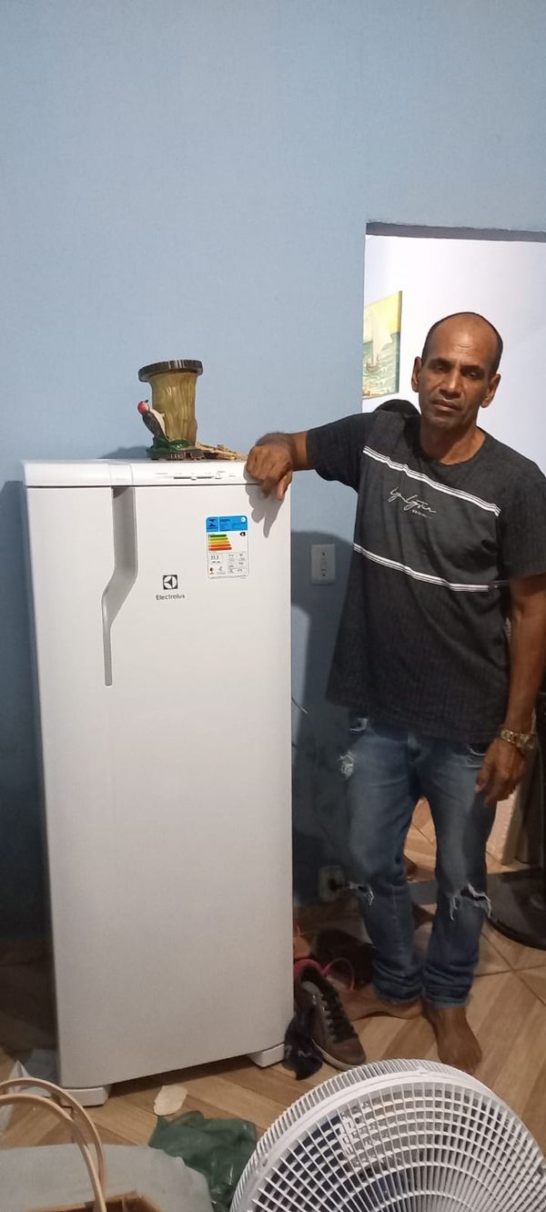 Moradores de municípios do Sul da Bahia receberam  móveis e eletrodomésticos novos para recomeçarem a vida por ICM/ divulgação