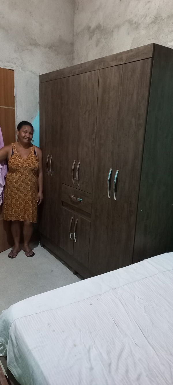 Moradores de municípios do Sul da Bahia receberam  móveis e eletrodomésticos novos para recomeçarem a vida por ICM/ divulgação