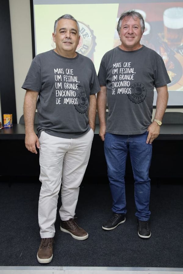 Raimundo Nonato Pinheiro e Elias Carvalho Soares: dupla de empresários do showbiz se uniu para levar o famoso Roda de Boteco para sua primeira edição em Cachoeiro de Itapemirim
