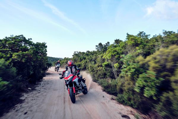 Radar é o diferencial da Ducati Multistrada V4S