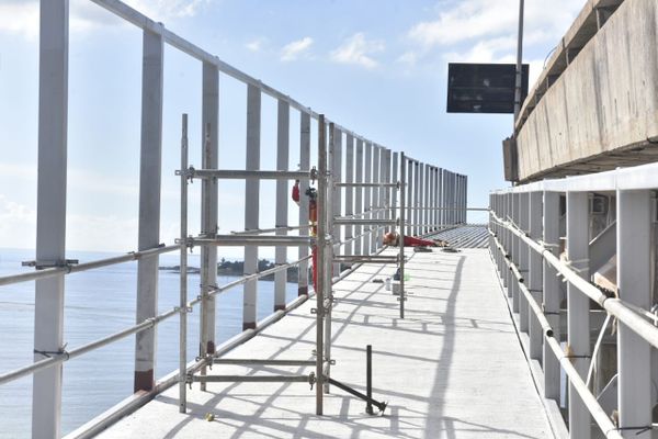 Obras da Ciclovia da Vida, na Terceira Ponte, avançam sobre a Baía de Vitória por Ricardo Medeiros