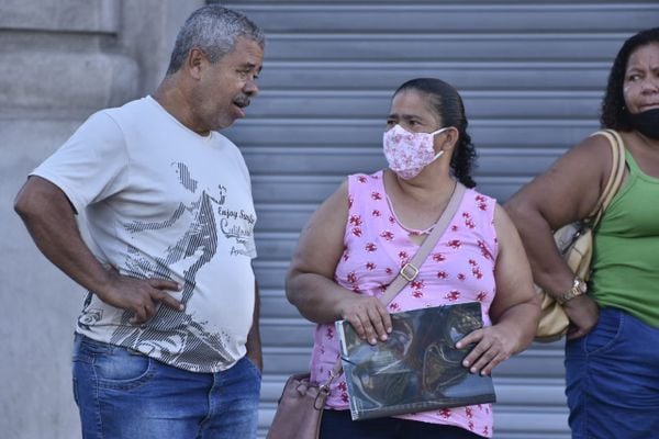 Moradores do ES começam a circular sem uso de máscara após 2 anos de pandemia de Covid por Ricardo Medeiros