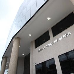 Romário Pereira dos Santos, o 'Manelão', foi condenado por tripla tentativa de homicídio; crime ocorreu em 2012 e julgamento foi na última semana, no Fórum Criminal da Serra