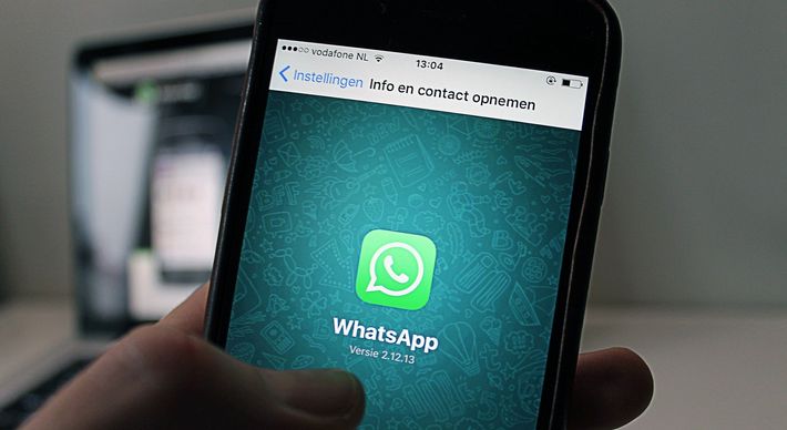 Muitos bancos ainda têm filas por que há uma parcela do público que usa smartphone, mas ainda não tem os apps financeiros. Por isso, as instituições têm oferecido novos canais de atendimento