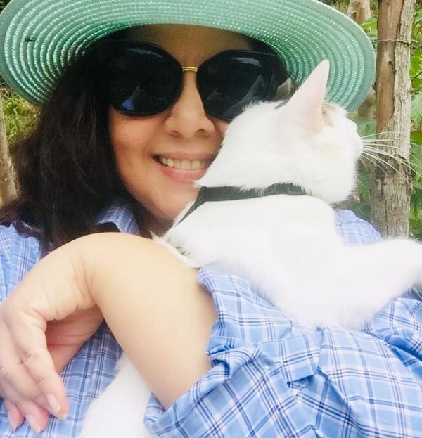 A psicóloga Mônica Vidigal sempre leva Filhinho para hospedar-se em locais pet friendly