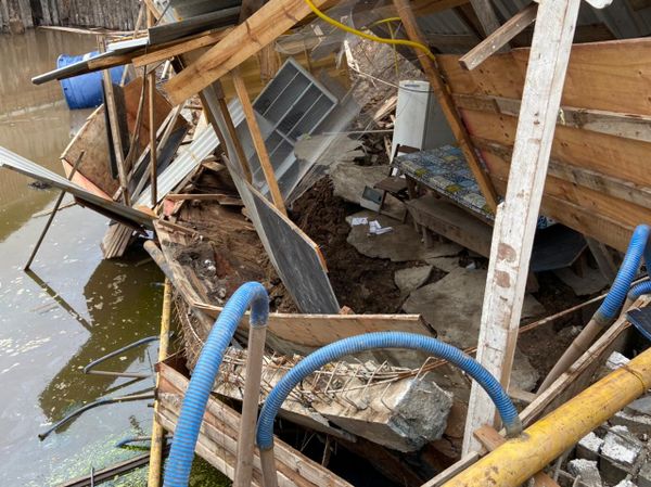 Estrutura desabou em Jardim Camburi, Vitória por Divulgação | Crea-ES