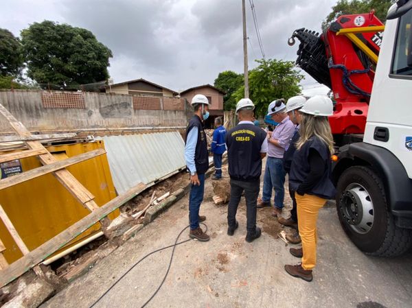 Estrutura desabou em Jardim Camburi, Vitória por Divulgação | Crea-ES