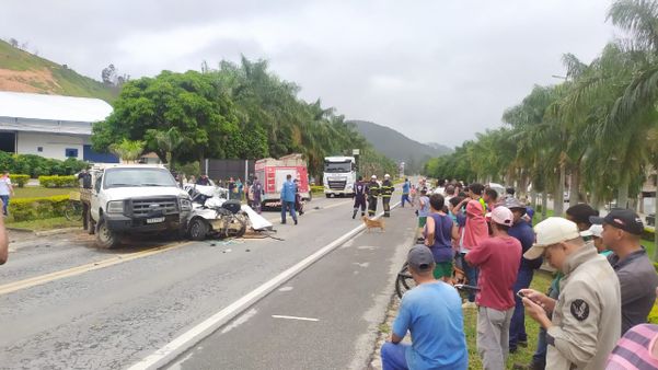 Uma pessoa morre após se envolver em colisão em Venda Nova do Imigrante por Redes Sociais