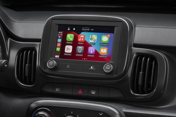 Fiat Mobi 2023 traz agora controle de estabilidade e de tração