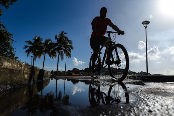 Sextou com sol na Ilha de Vitória por Fernando Madeira