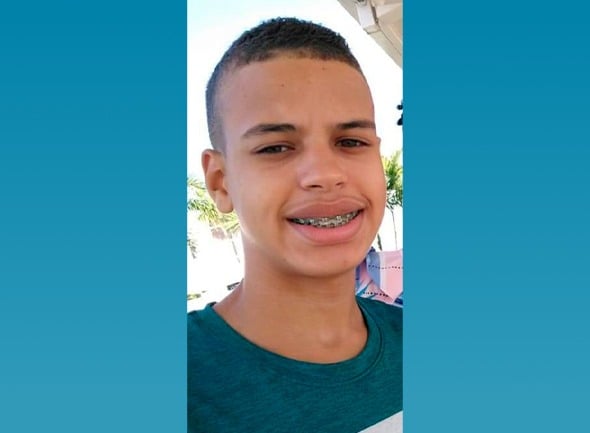 Jeferson Gabriel Santos, de 14 anos, foi assassinado quando voltada da padaria, em Cariacica