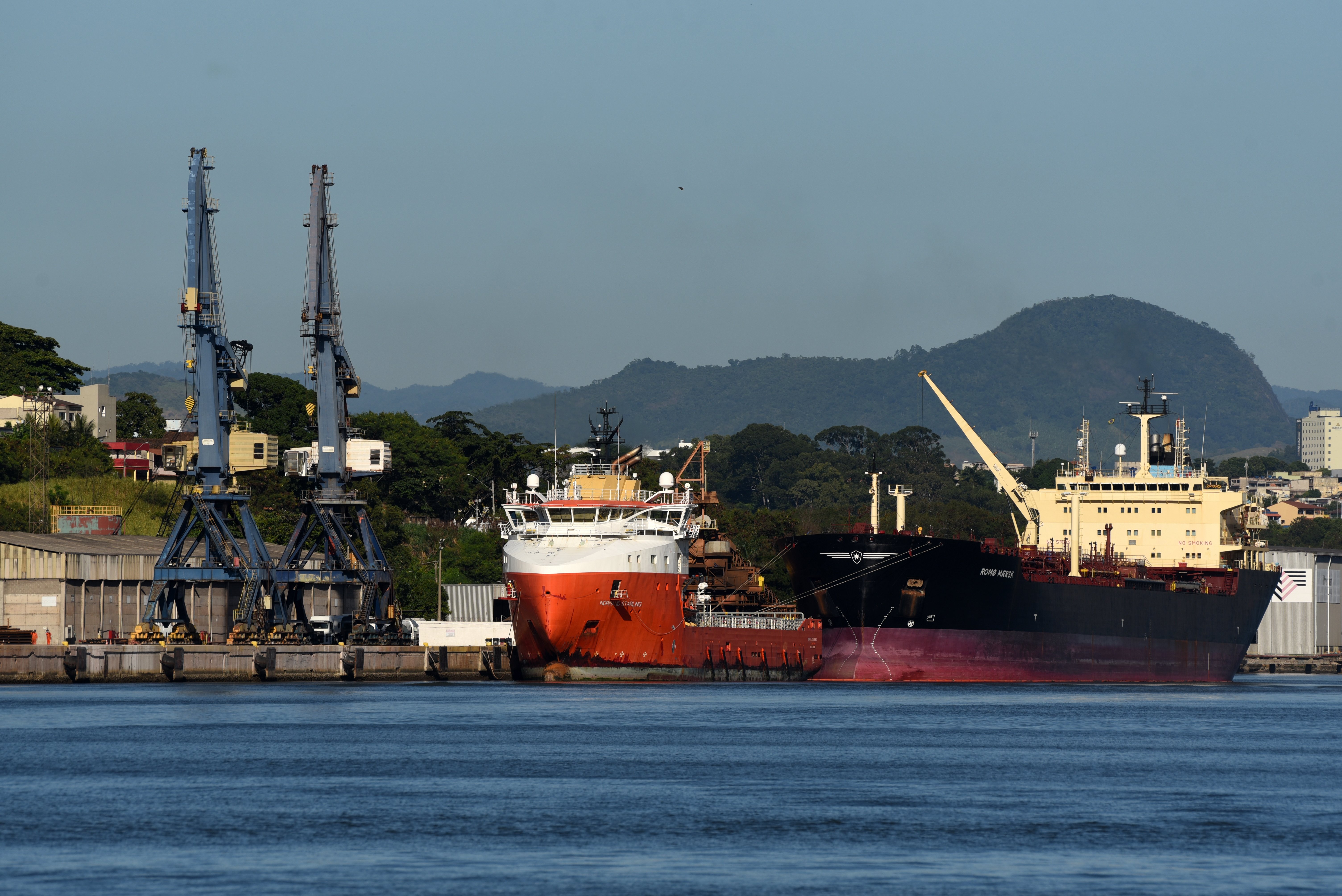 Nova operadora do Porto de Vitória esticou até 31 de maio o prazo para trabalhadores aderirem à proposta