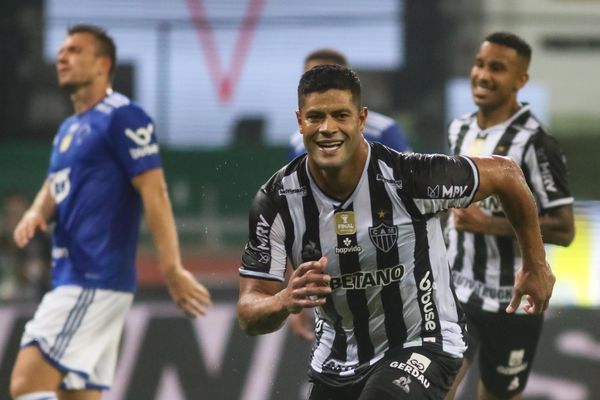 Hulk, jogador do Atlético-MG, comemora gol durante a final contra o Cruzeiro no Mineirão