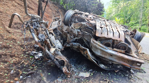 O motorista do veiculo foi socorrido para o hospital de Rio Novo do Sul e em seguida transferido para o hospital Jayme dos Santos Neves na Serra. 