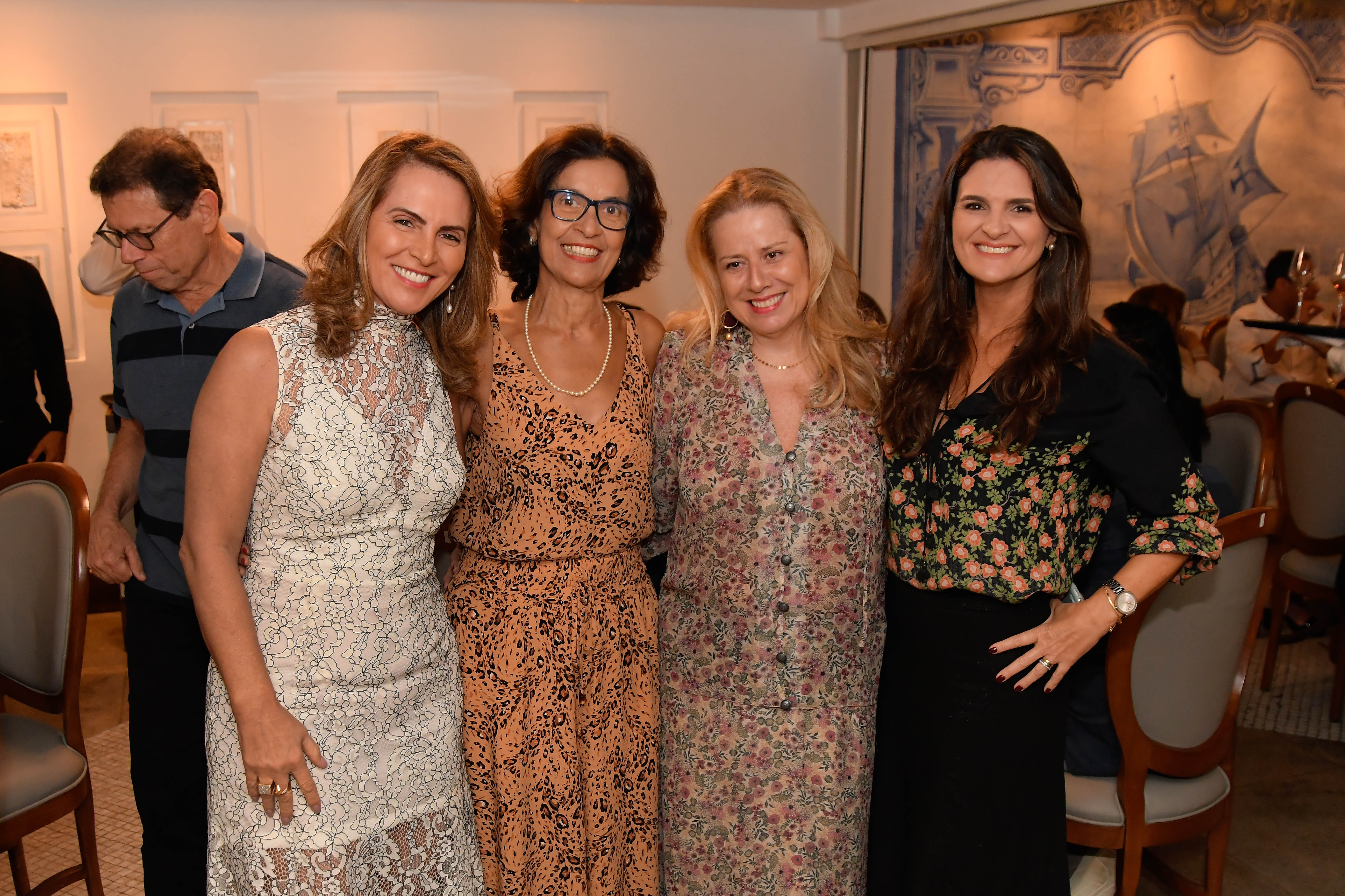 Denise Gazzinelli, Marcia Chieppe, Sandra Fonseca e Rosana Guasti